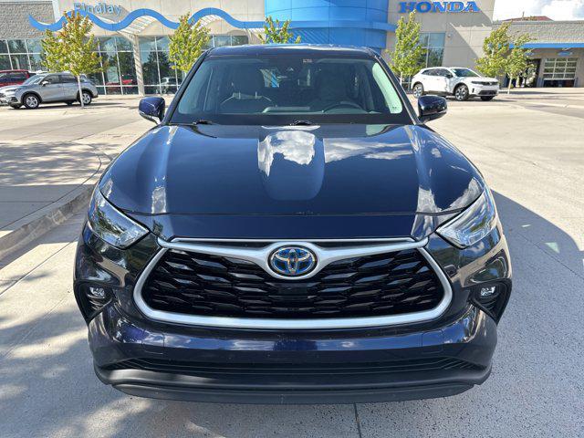 used 2023 Toyota Highlander Hybrid car, priced at $37,999