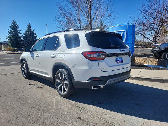 new 2025 Honda Pilot car, priced at $51,450