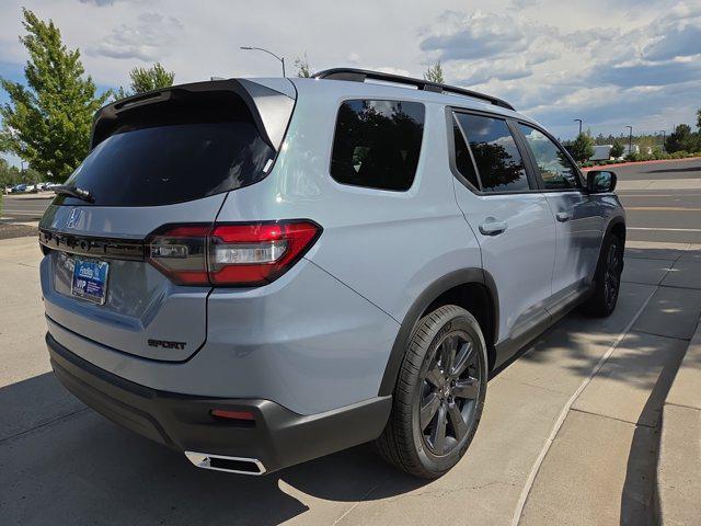 new 2025 Honda Pilot car, priced at $42,050