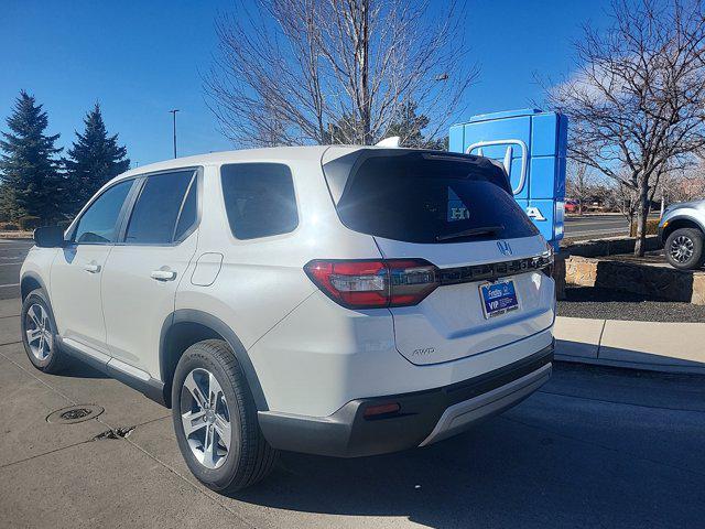 new 2025 Honda Pilot car, priced at $46,735