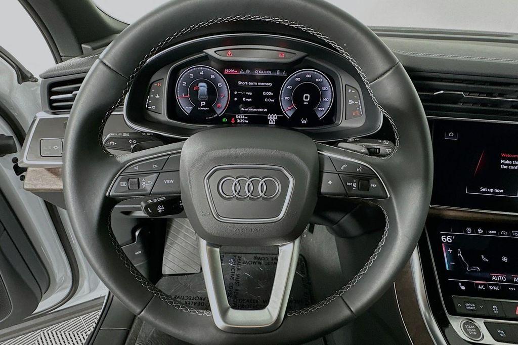 used 2025 Audi Q7 car, priced at $52,494