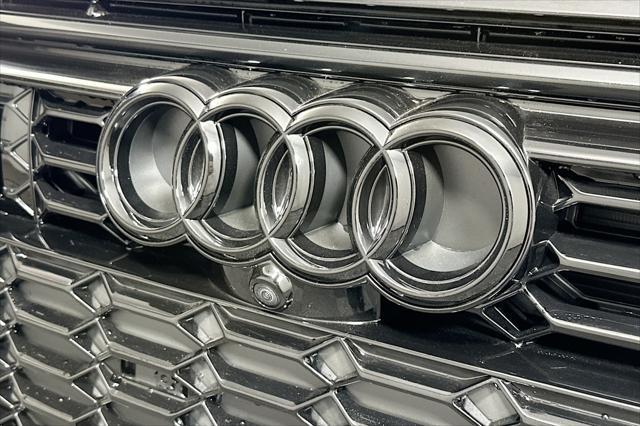 new 2025 Audi RS 6 Avant car, priced at $140,035