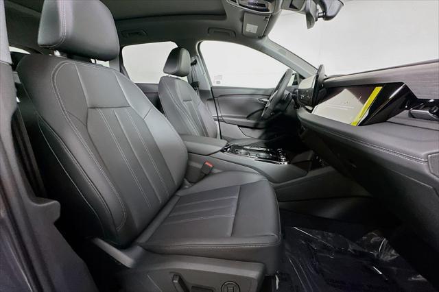 new 2025 Audi Q6 e-tron car, priced at $75,515