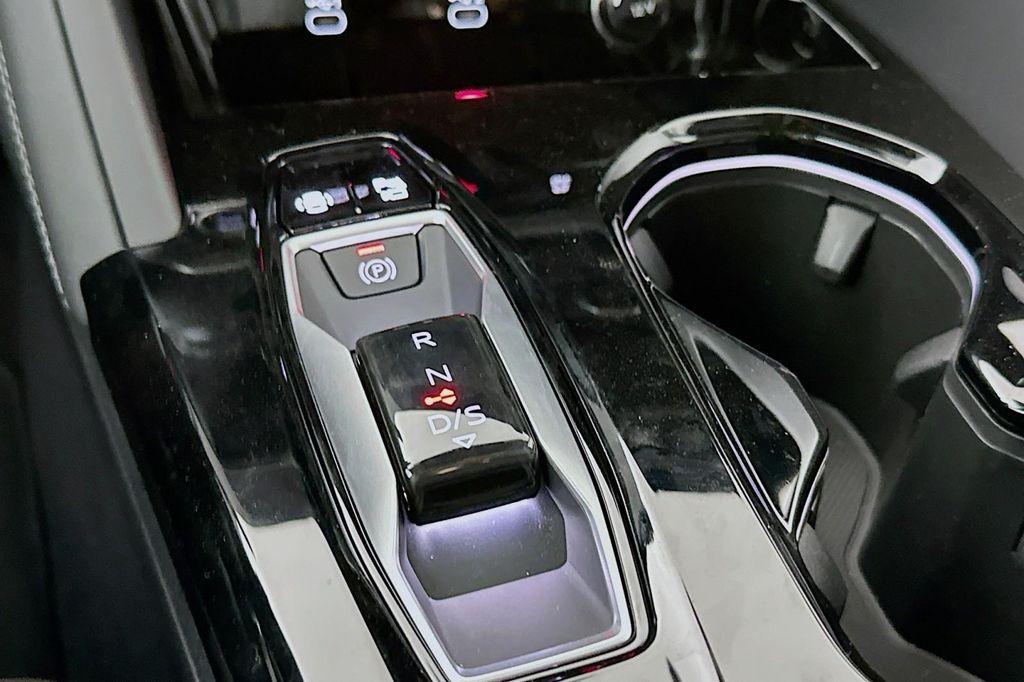 new 2025 Audi Q5 car, priced at $61,300