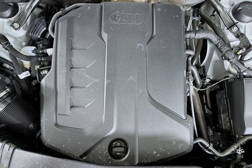 new 2025 Audi Q5 car, priced at $61,300