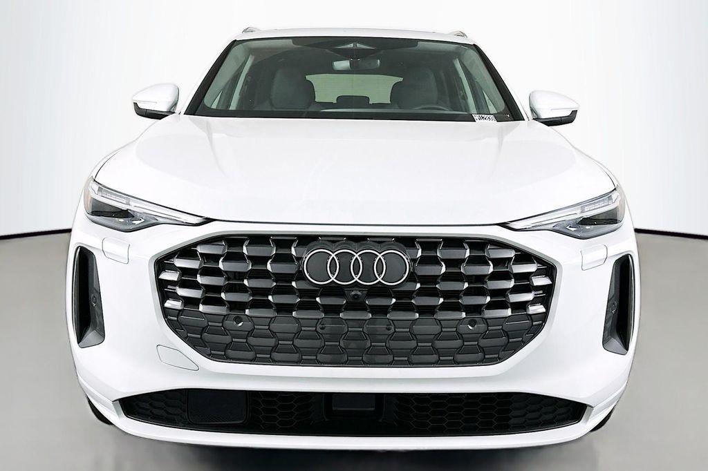 new 2025 Audi Q5 car, priced at $61,300