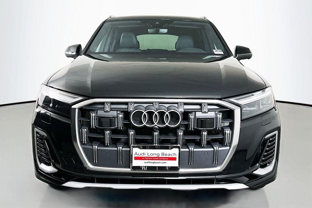 new 2026 Audi Q7 car, priced at $77,005