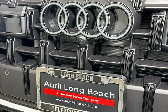 new 2025 Audi Q7 car, priced at $68,770