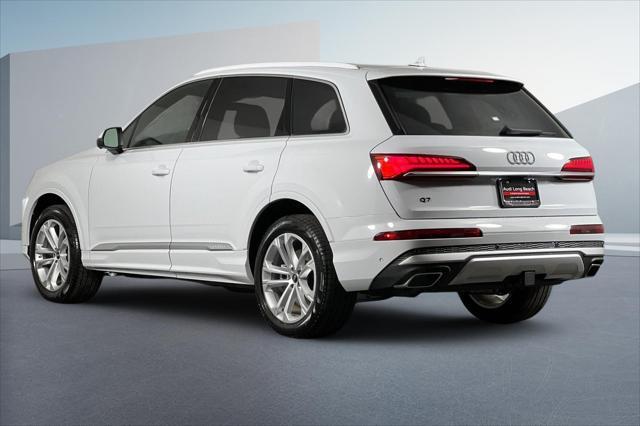 new 2025 Audi Q7 car, priced at $66,120