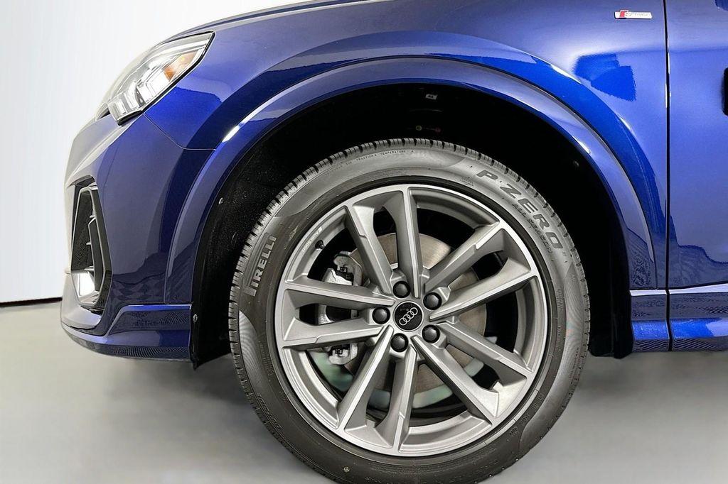 new 2025 Audi Q3 car, priced at $45,785