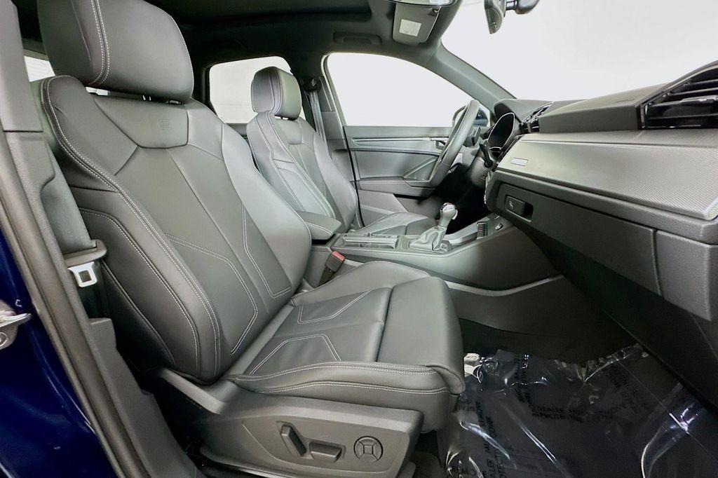 new 2025 Audi Q3 car, priced at $45,785