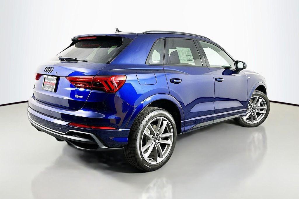new 2025 Audi Q3 car, priced at $45,785