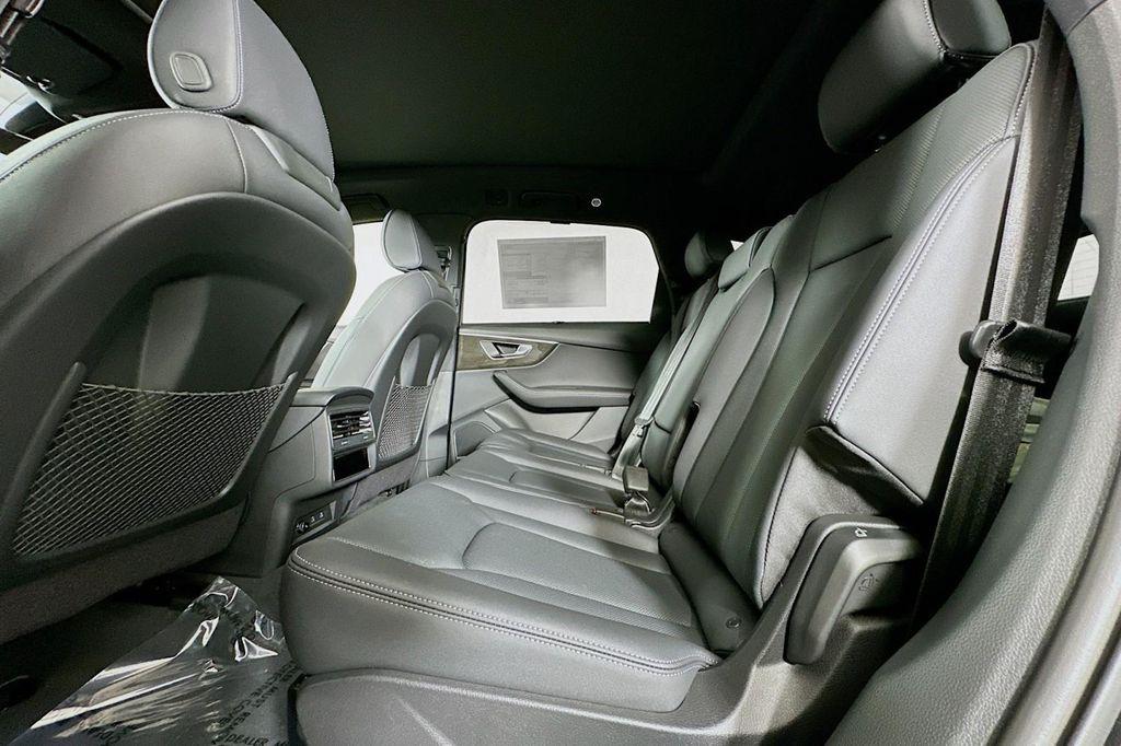 new 2026 Audi Q7 car, priced at $78,220
