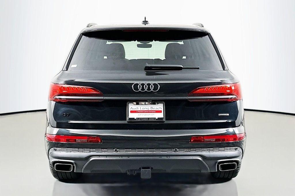 new 2026 Audi Q7 car, priced at $78,220