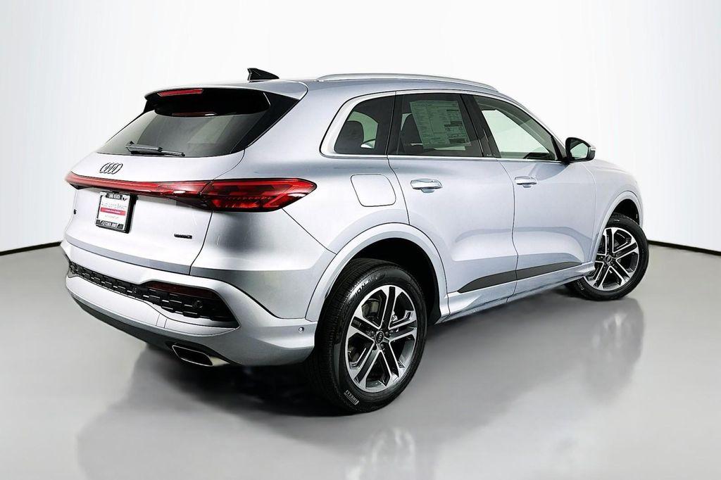 new 2025 Audi Q5 car, priced at $58,100