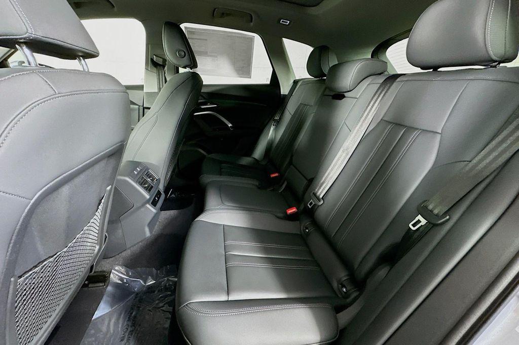 new 2025 Audi Q5 car, priced at $58,100