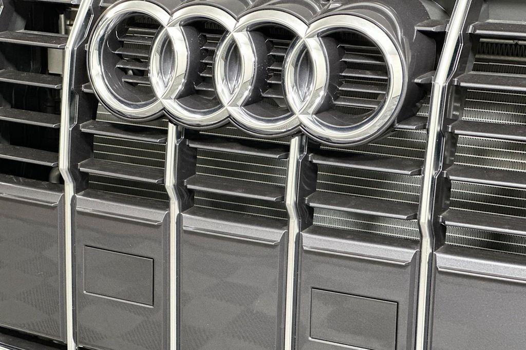 new 2025 Audi Q3 car, priced at $43,925