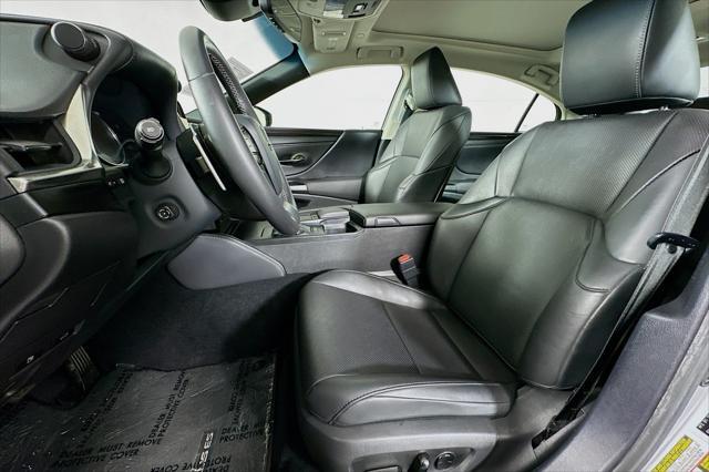 used 2020 Lexus ES 350 car, priced at $30,993