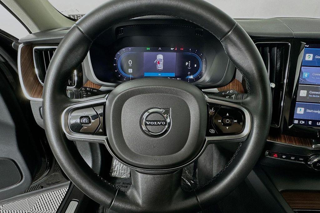 used 2023 Volvo XC60 car, priced at $25,890