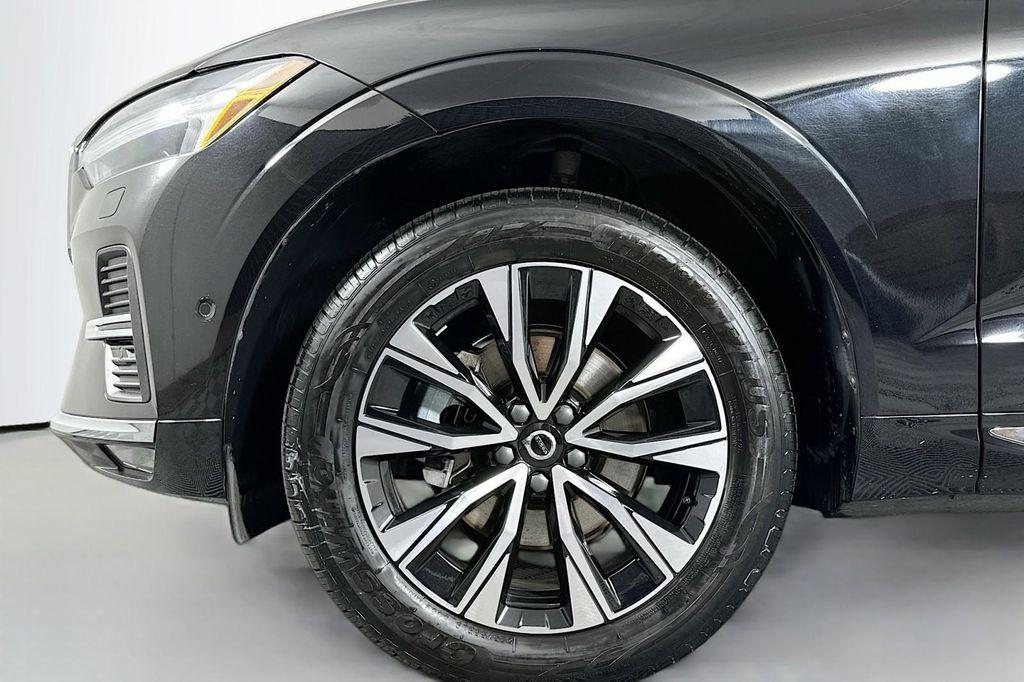 used 2023 Volvo XC60 car, priced at $25,890