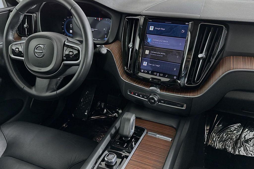 used 2023 Volvo XC60 car, priced at $25,890