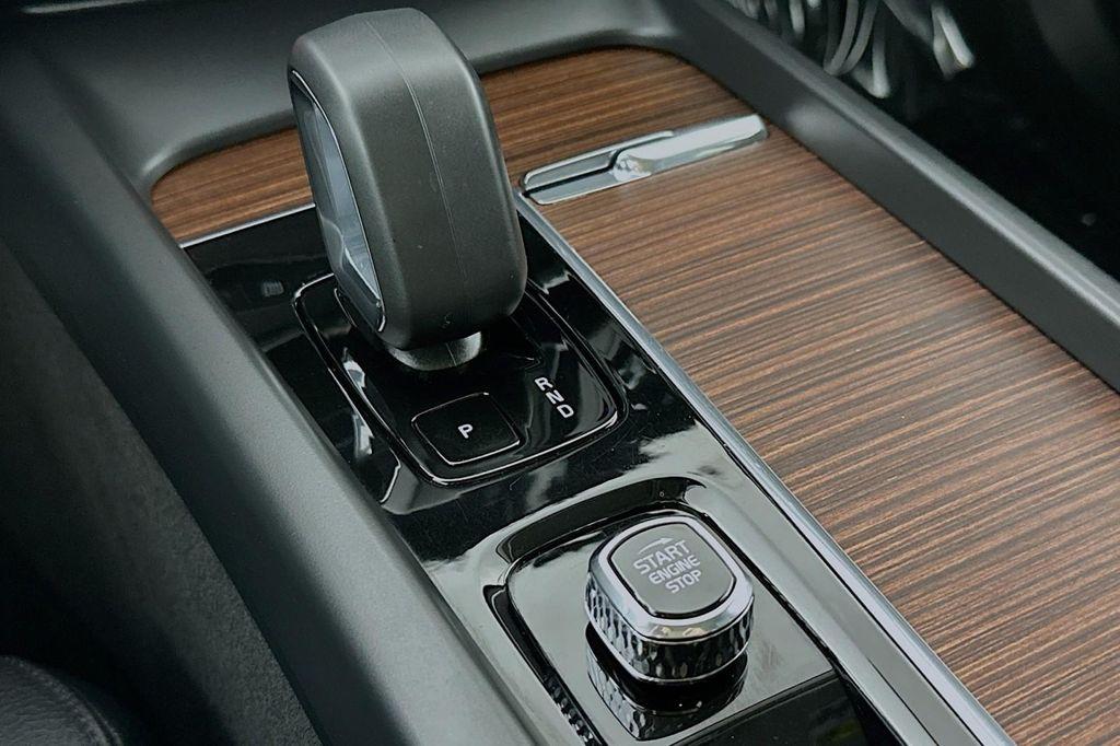 used 2023 Volvo XC60 car, priced at $25,890