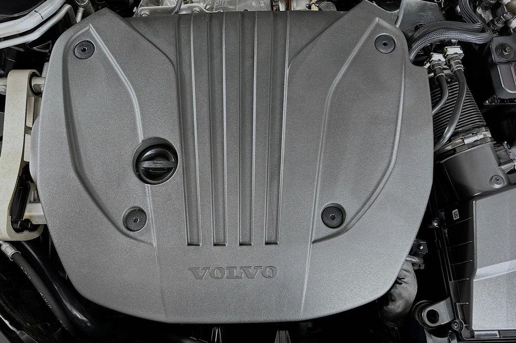 used 2023 Volvo XC60 car, priced at $25,890