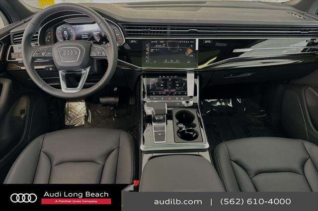 new 2025 Audi Q7 car, priced at $65,270