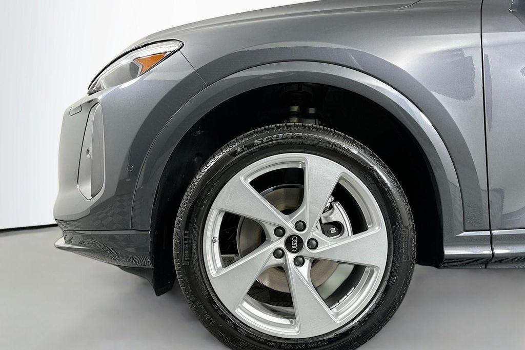 new 2025 Audi Q5 car, priced at $61,240