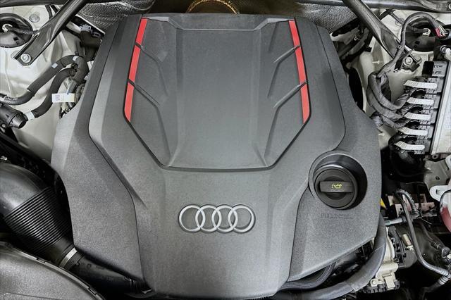 used 2022 Audi SQ5 car, priced at $39,994