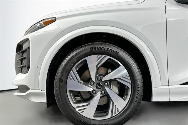 new 2025 Audi Q6 e-tron car, priced at $77,725