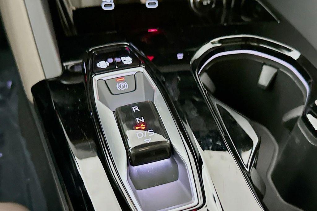 new 2025 Audi Q5 car, priced at $60,975