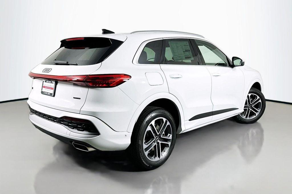new 2025 Audi Q5 car, priced at $58,100