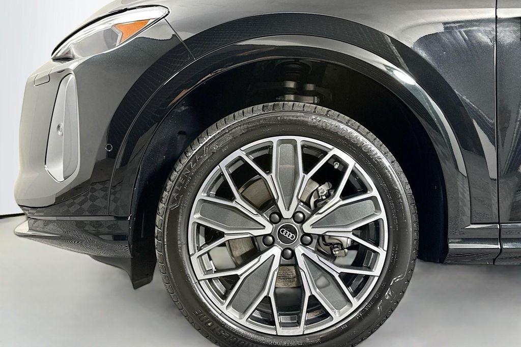 new 2025 Audi Q5 car, priced at $60,635