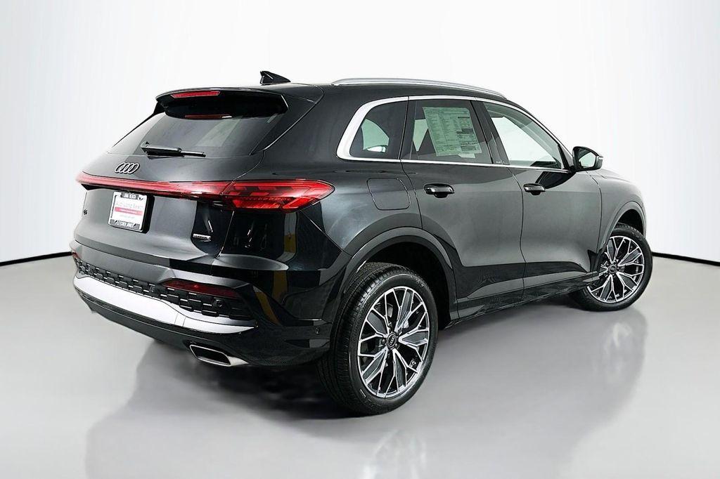 new 2025 Audi Q5 car, priced at $60,635