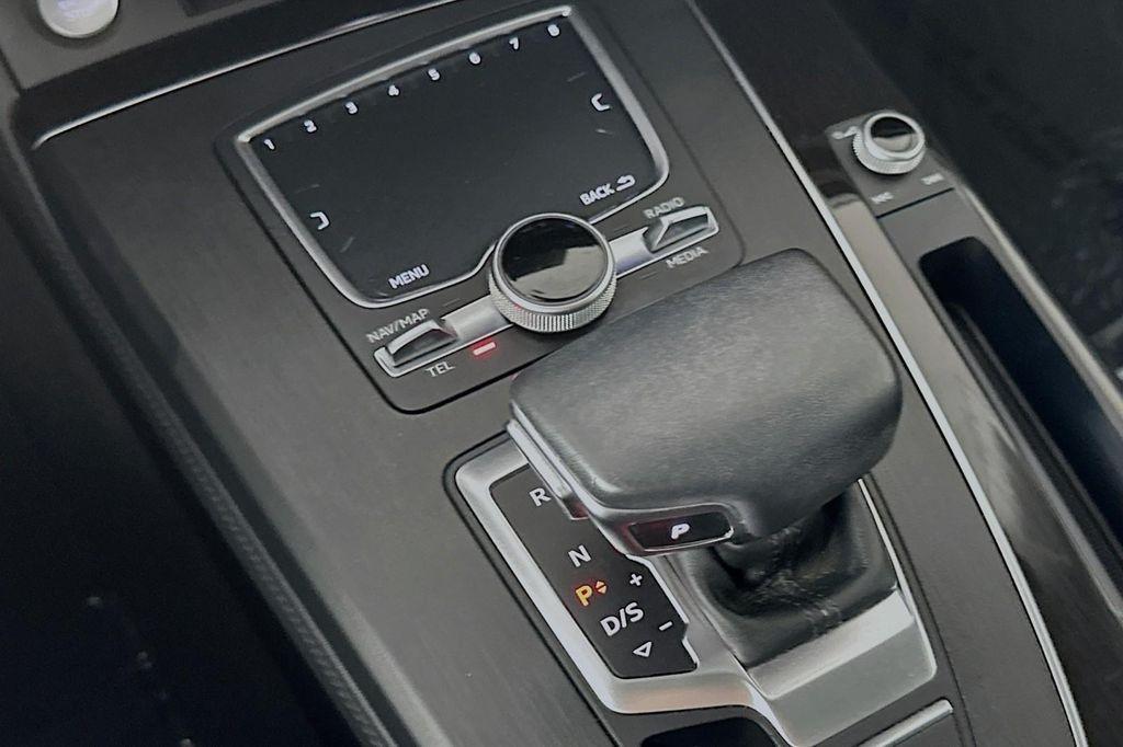 used 2020 Audi Q5 car, priced at $26,482