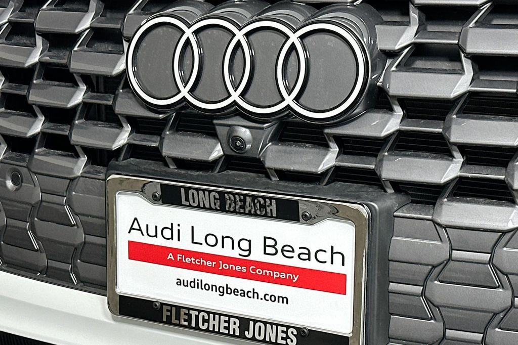 new 2025 Audi Q5 car, priced at $60,290