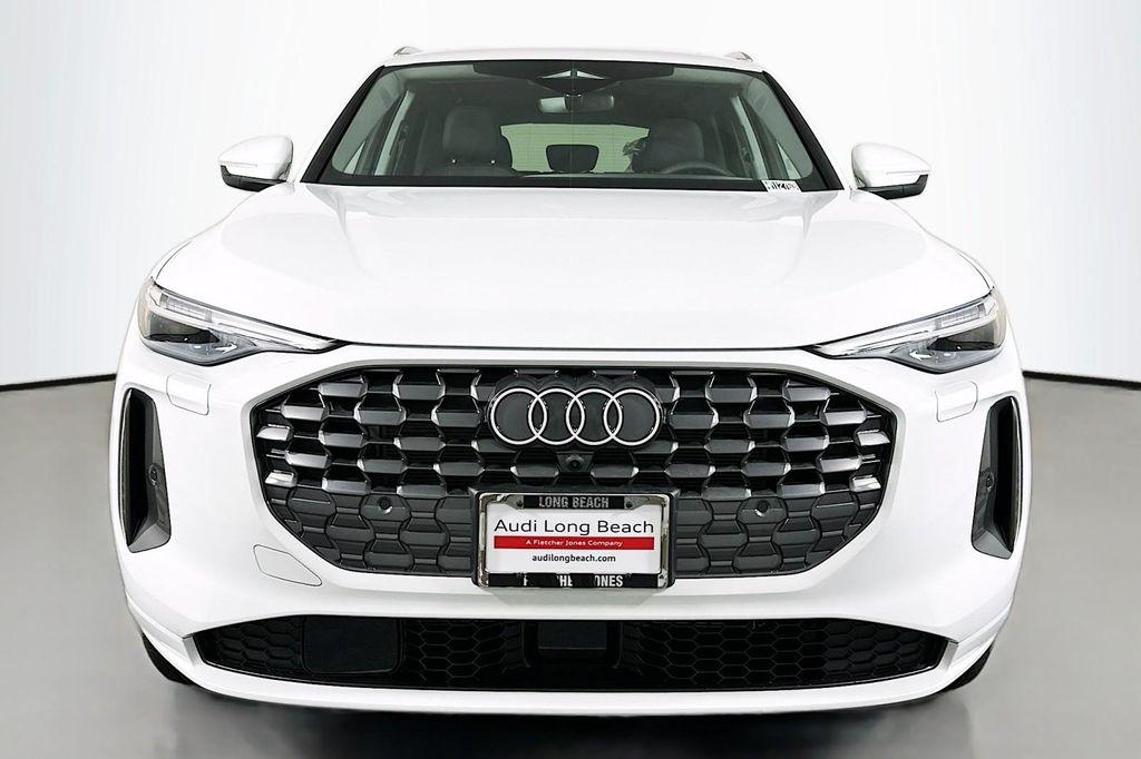 new 2025 Audi Q5 car, priced at $60,290