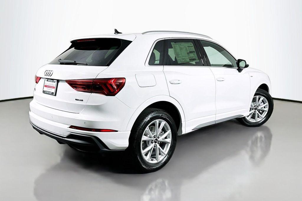 new 2025 Audi Q3 car, priced at $43,580