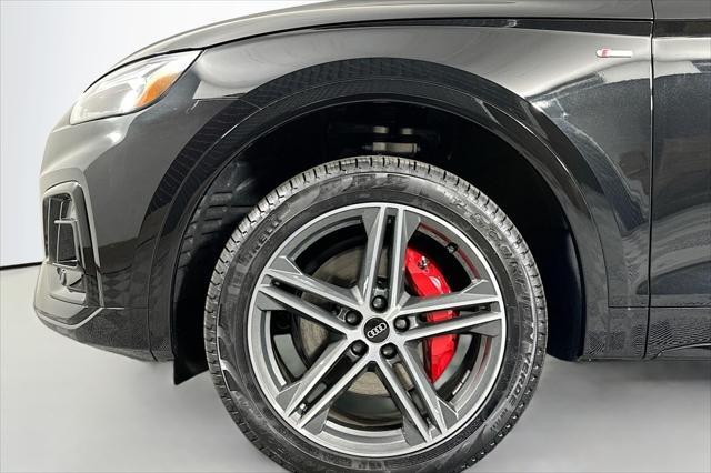 new 2025 Audi Q5 car, priced at $69,385