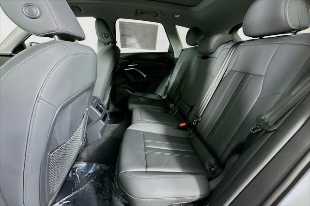 new 2025 Audi Q5 car, priced at $60,335