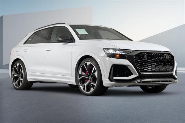 new 2024 Audi RS Q8 car, priced at $137,140