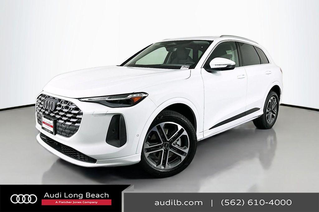 new 2025 Audi Q5 car, priced at $60,475