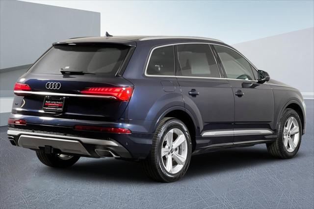 new 2025 Audi Q7 car, priced at $65,120