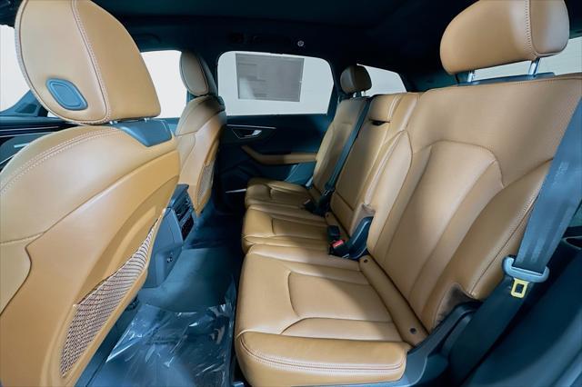 new 2025 Audi Q7 car, priced at $82,775