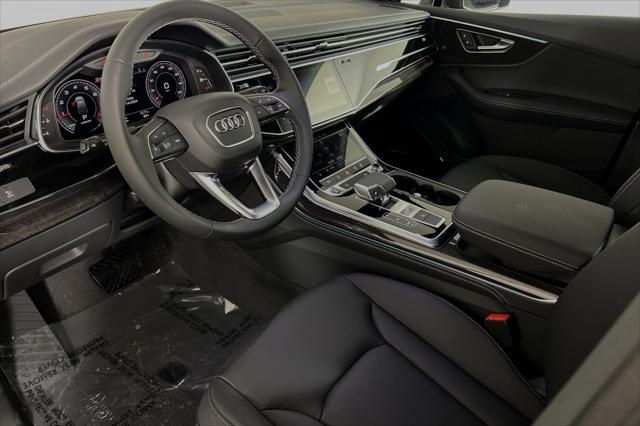 new 2025 Audi Q7 car, priced at $68,260