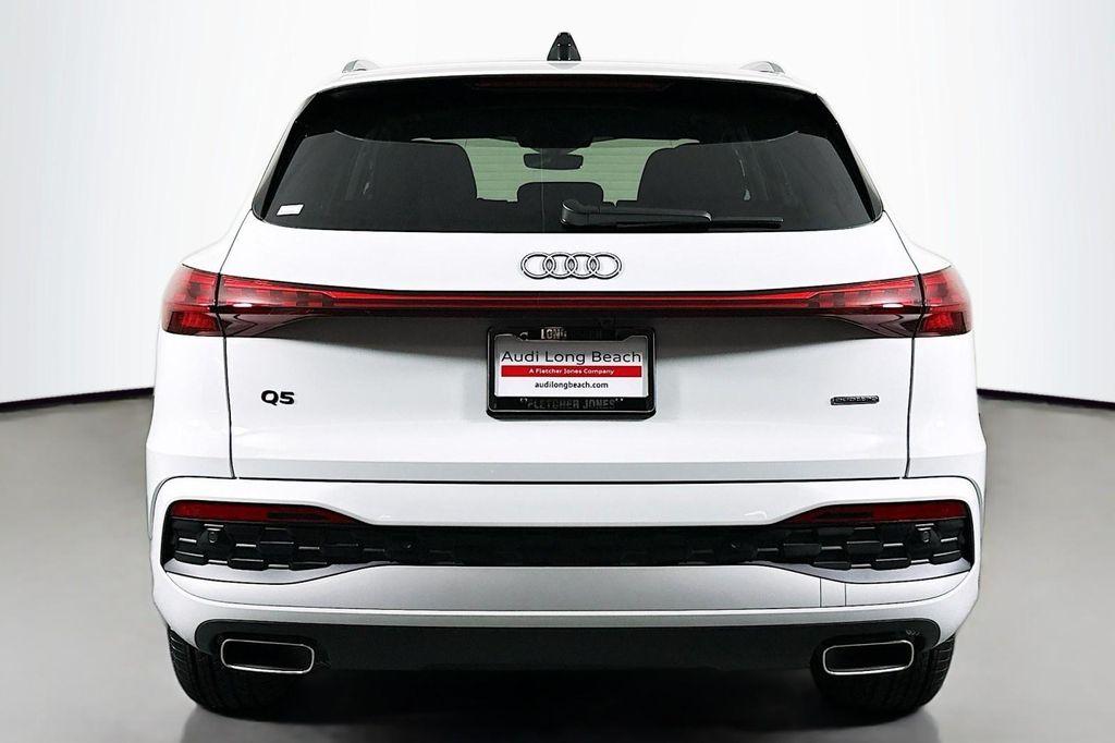 new 2025 Audi Q5 car, priced at $61,300