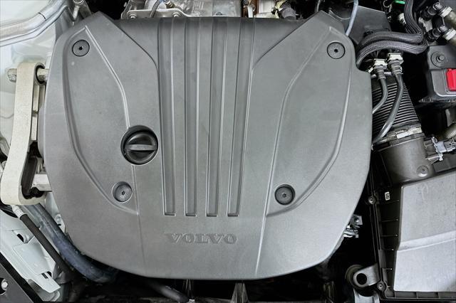used 2022 Volvo XC60 car, priced at $31,992