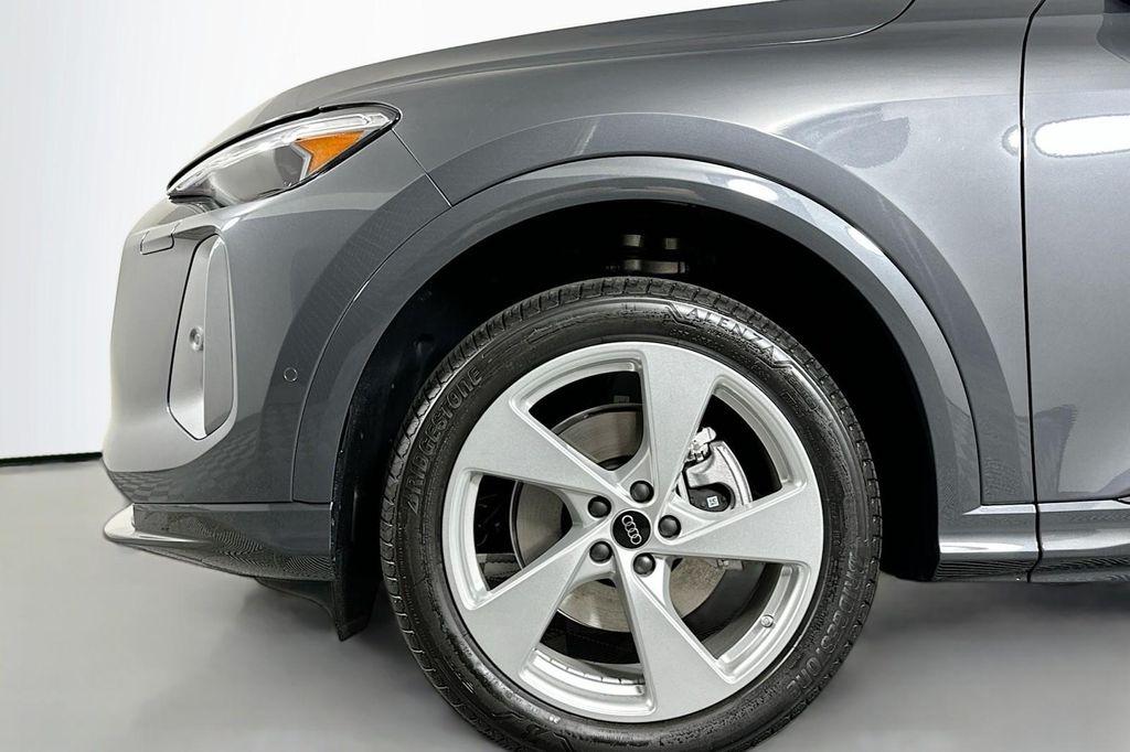 new 2025 Audi Q5 car, priced at $61,240