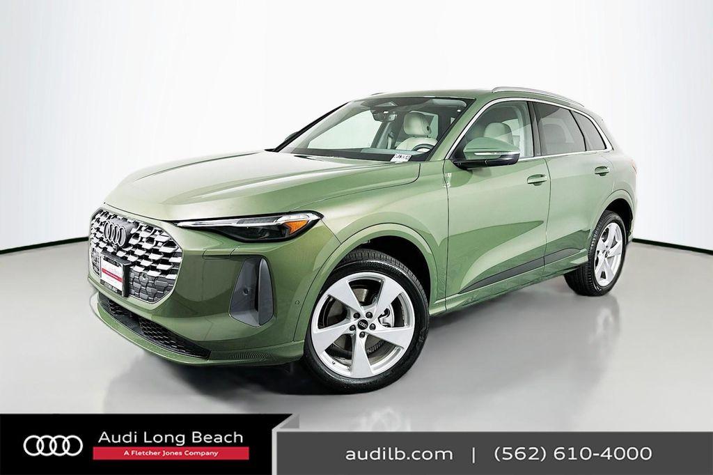 new 2025 Audi Q5 car, priced at $60,440